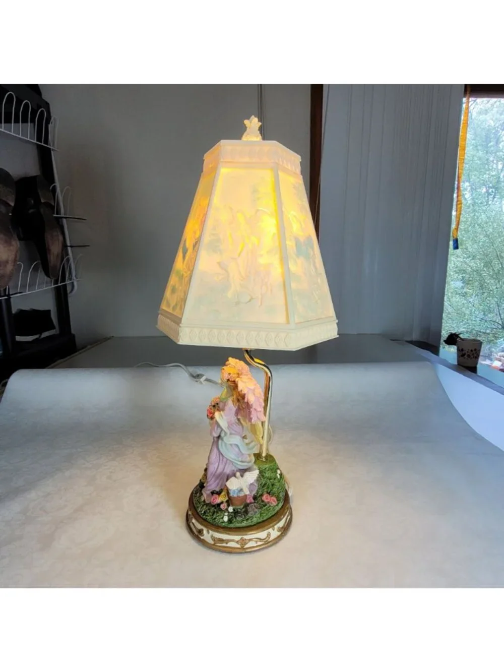Vintage Indian Lamp Angel Flowers and Dove Lithophone Resin Plastic